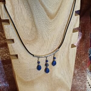 Collier en Lapis Lazuli, cordon cuir